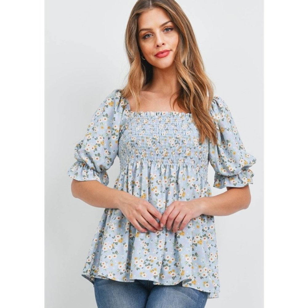 Puff Sleeve Smocked Floral Top